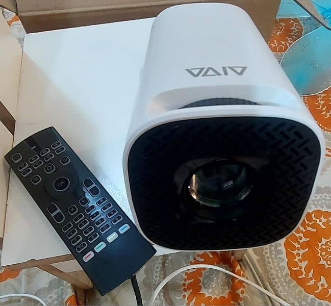 android multimedia projector with 450 ANSI Lumens Brightness 8