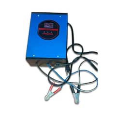 12 V BATTERY CHARGER