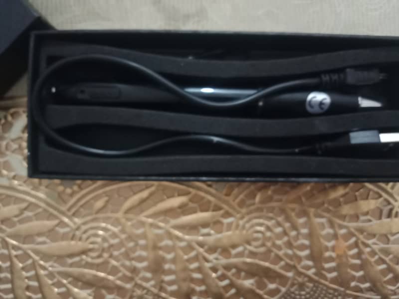 Pen camera video recorder. Once used for 15 min. . . 10/10 gurantee 2