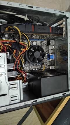 16 gb ram I5 3rd  500gbstorage  4gb gpu ddr 5 550 wats psu Assus mothe