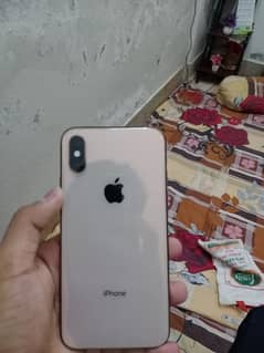 Xs non PTA factory unlock golden colour 9/10 condition good price