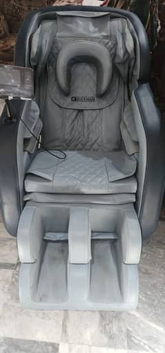 JC Buckman Massage Chair