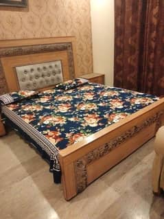 used bet & sight table