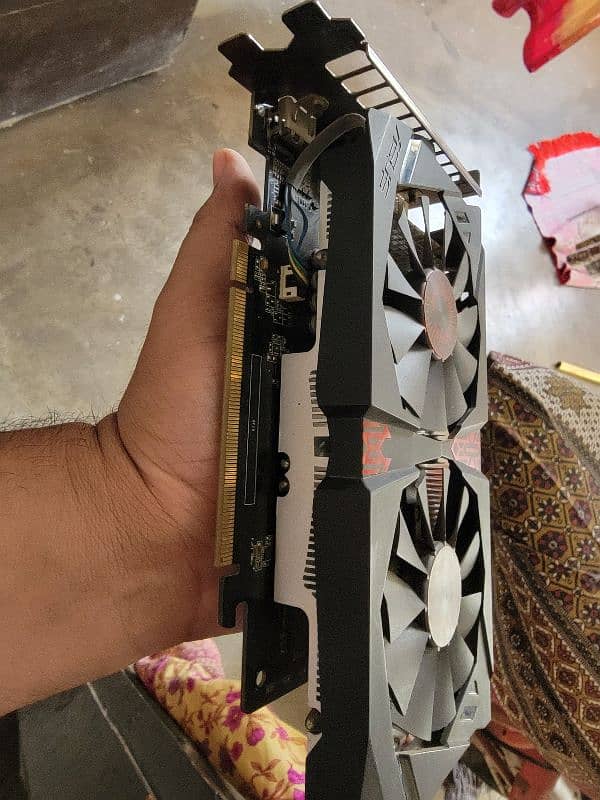 GTX 750 TI 2GB DDR 5 4