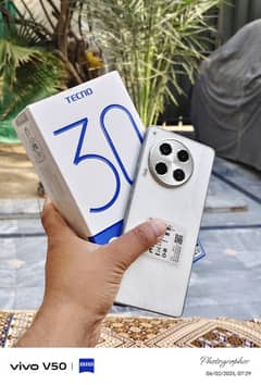 cammon 30 12 gb 256 gb