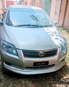 Toyota Corolla Axio 2012