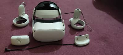 Meta Quest 2 VR headset 128