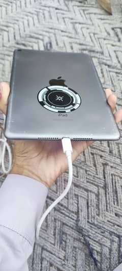 iPad mini 5.  . 03215934961