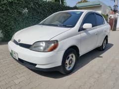 Toyota platz 2001 Model