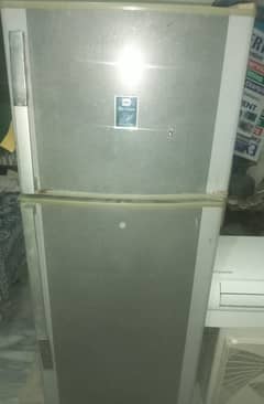 dawlance fridge large size