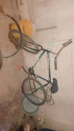 f 16 cycle ha weling ka Liya trek ga