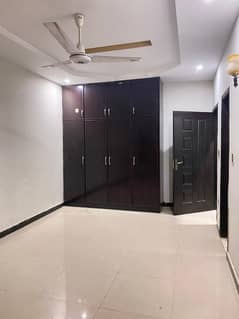 7 Marla Beautiful Ground Portion 2 Bedrooms Attach Bathrooms DD water boring s. meters