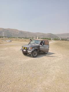 Toyota Land Cruiser 1989 RKR