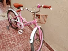 girl cycle