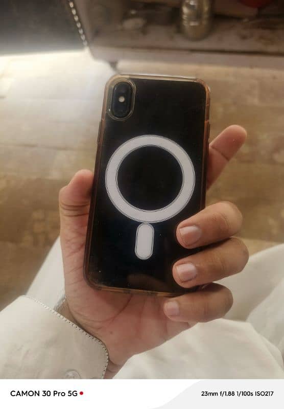 iPhones xs PTA apro 256 memory 1
