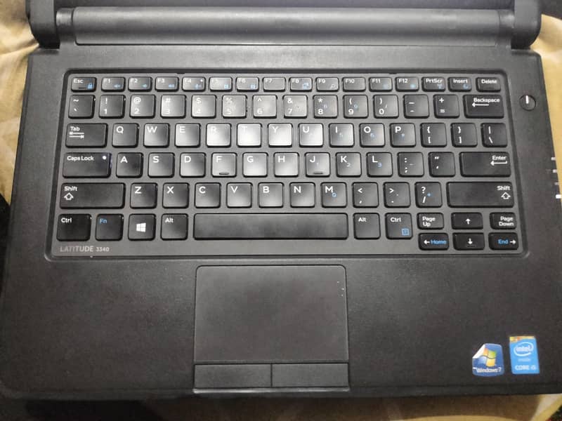 Intel(R) Core (TM) i5-4200U CPU @1.60GHz 1