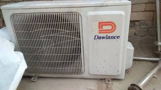 Dawlance 1.5 ton DC inverter heat and cool