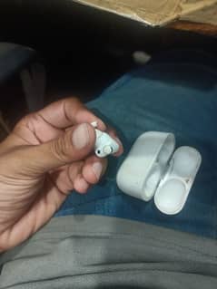 airpods pro left side 100pct original ok right misplaced