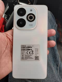 infinix smart 8 pro . . . 10.9 condition