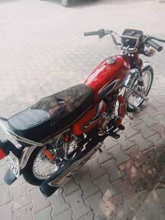 Honda, 22 modl total runing 10500