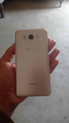 Samsung j7 2016