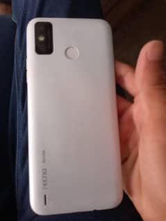 Tecno spark 6go
