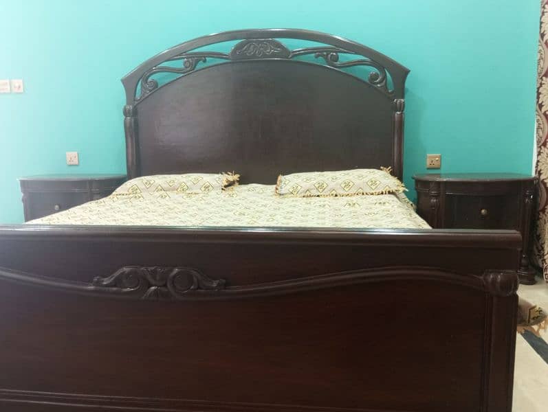 bed with side table and dressing 7