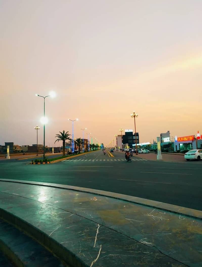 5 Marla Corner plus Faceing Park Residential Plot Available. For Sale In Pearl Block Park View City Lahore. 5