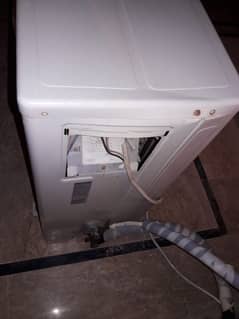 DAIKIN NON INVERTER AC