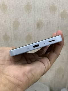 SAMSUNM 10/10 warranty K Under hai Abhi