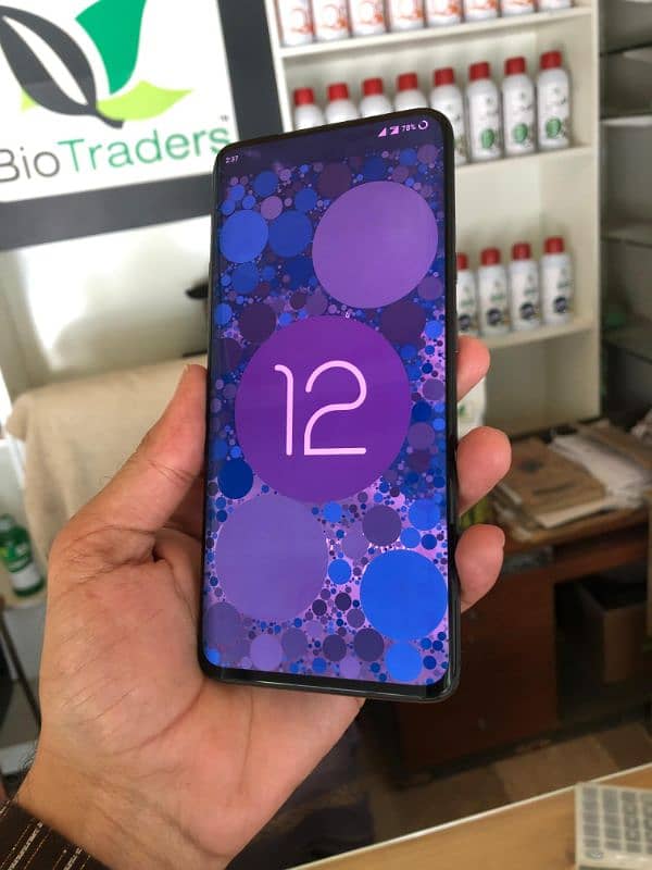 One Plus 7 pro Shade in display 7