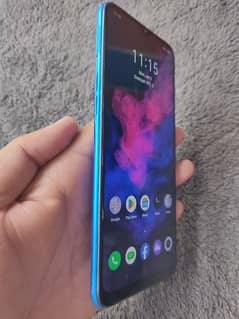 Realme 5 4/128 GB RAM ROM