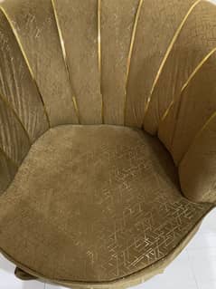 Pair of coffee chairs
