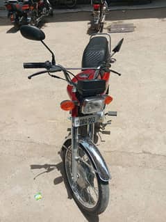 United 125