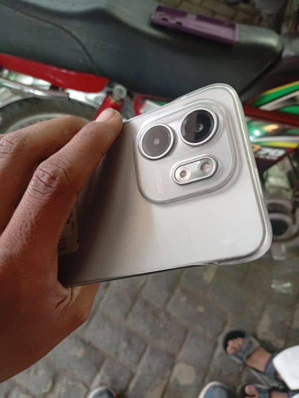 Infinix smart 9 8/128 New condition with zero scratch 4