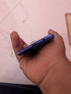 4/128 Samsung Galaxy A31