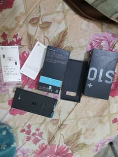 Samsung Galaxy s10plus box available