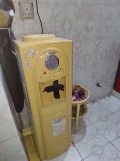 Water dispenser