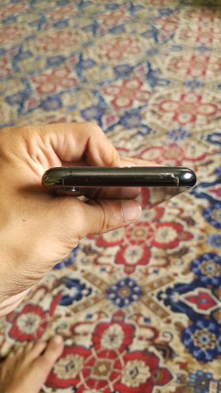 IPHONE XS NON FU EXCHANGED POSSIBLE 4