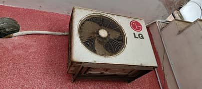 LG