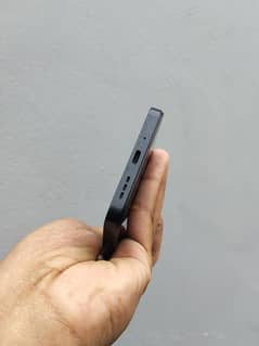 Redmi 13 c Lush condition 6/128 with box