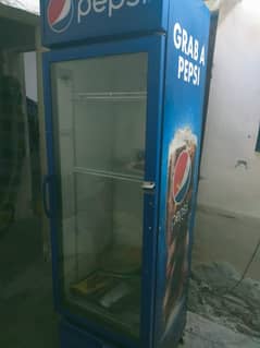 Refrigerator chiller Pepsi