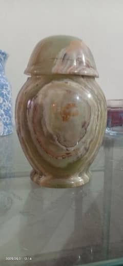 Handcrafted Onyx / Marble items