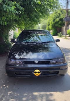 Toyota Corolla XE 2000