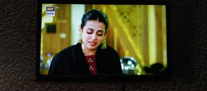 24" LCD tv
