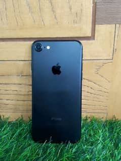 iphone 7.128gb. non pta