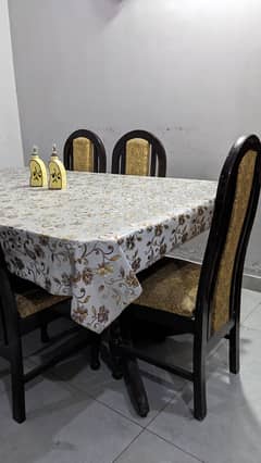 6 Chairs Wooden Dinning Table