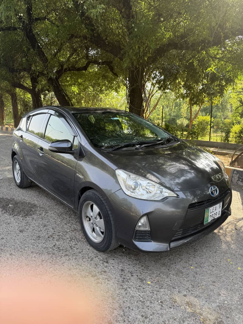 Toyota Aqua G 2013 model 2016 import 8