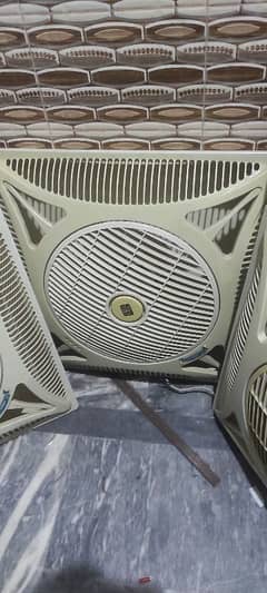 3 Celing Fans in Lush condition with Remote