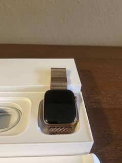 Apple Series 6